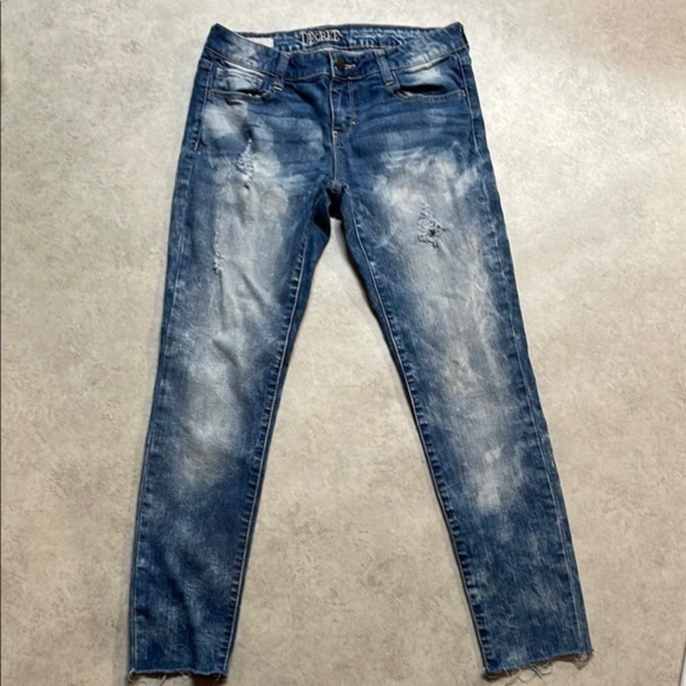 Decree Womens Distressed Skinny Ankle Crop Jean Size 7